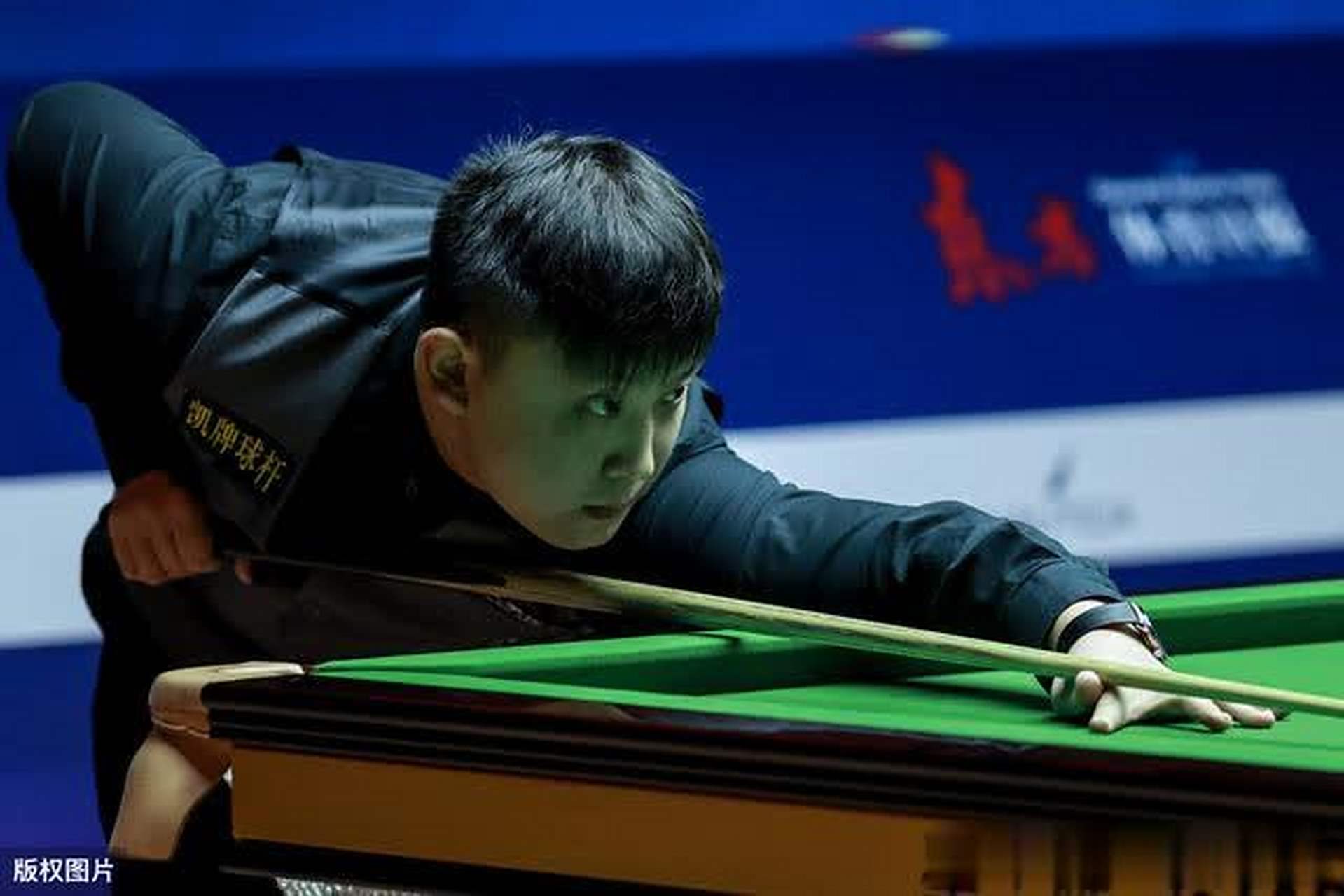 轮换阵容轻 轮换阵容轻