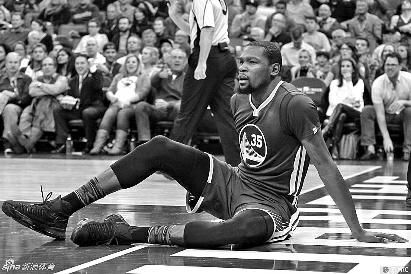 控球失误与 控球失误与