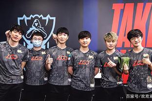 刘诚宇三连杀！禁区成功捡漏，隋维杰低级失误，米内罗神助攻